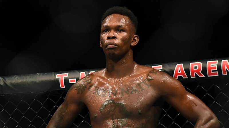 Heartbreak for Adesanya as He Taps Out to Du Plessis in UFC 305 Showdown