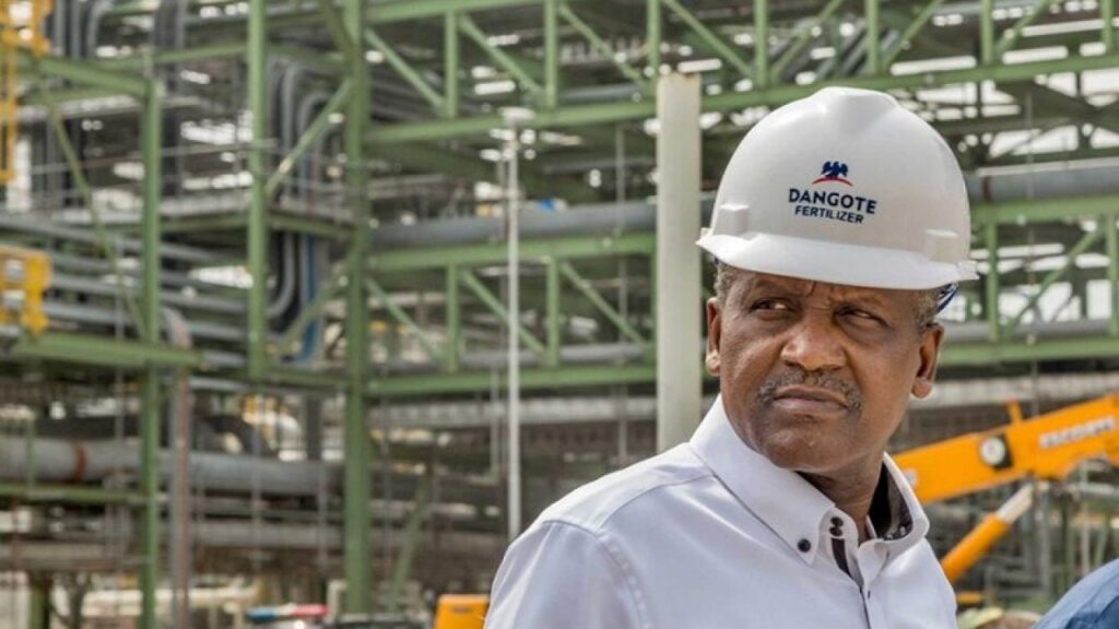 Dangote refinery set to determine petrol price from October Dangote Petroleum Refinery complex in Lagos, Nigeria, with fuel storage tanks and pipelines, symbolising steady petrol and diesel supply across the country during the festive season.