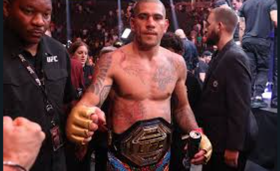 UFC: Pereira makes history with stoppage victory over Rountree