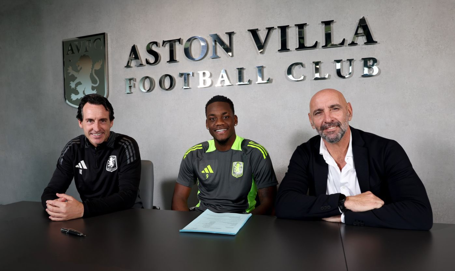 Aston Villa striker, Jhon Duran signs new deal until 2030