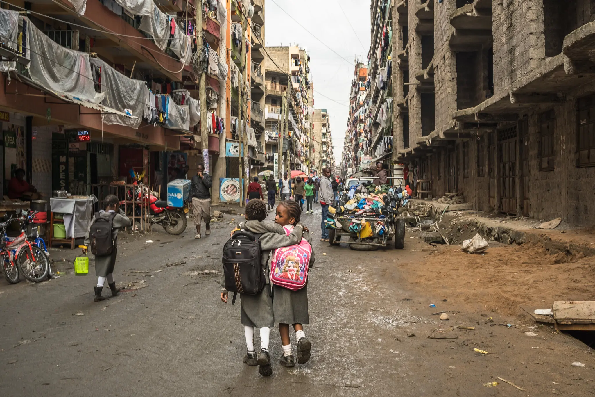 The photo of two young girls