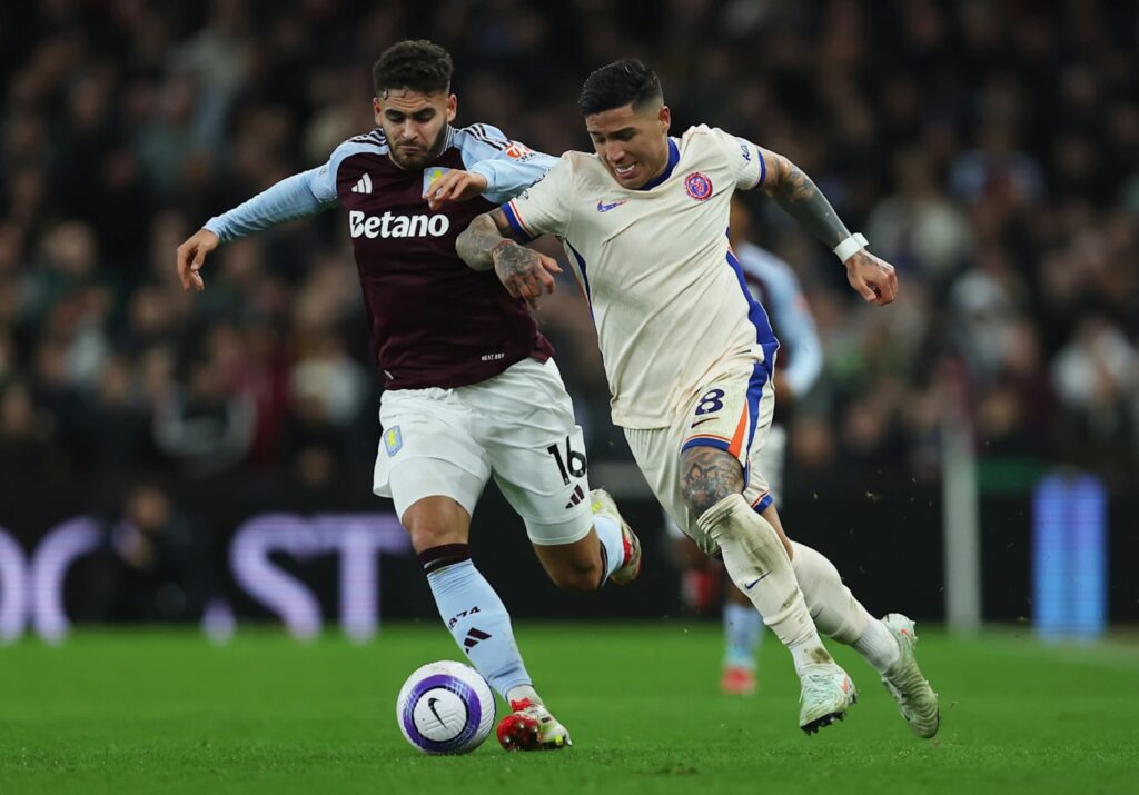 chelsea Enzo Fernandez against Aston Villa