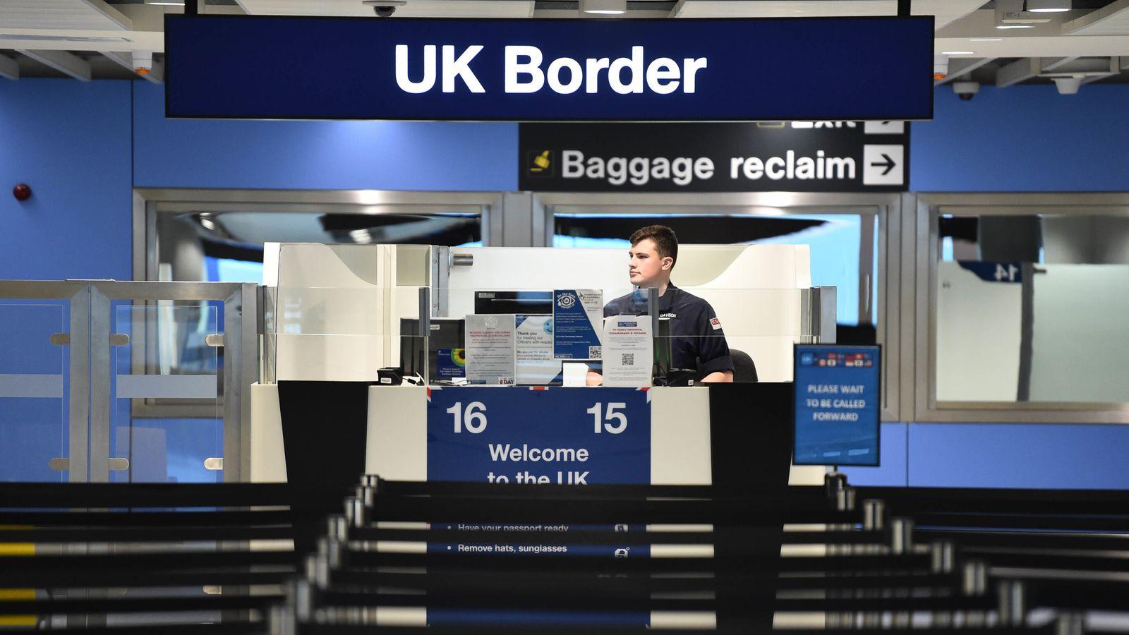 UK immigration crisis: Migrants use skilled worker visas to claim Asylum