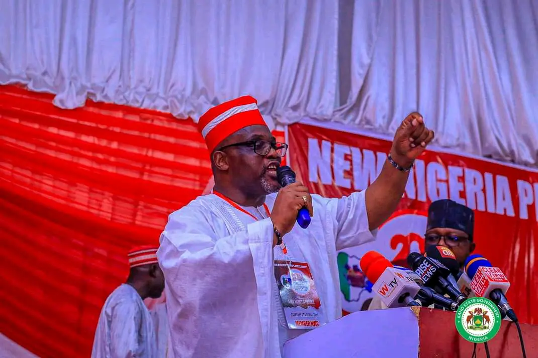 NNPP’s Ladipo Johnson rejects APC Chairman Ganduje’s claims of divisions within the party, addressing recent political tensions.