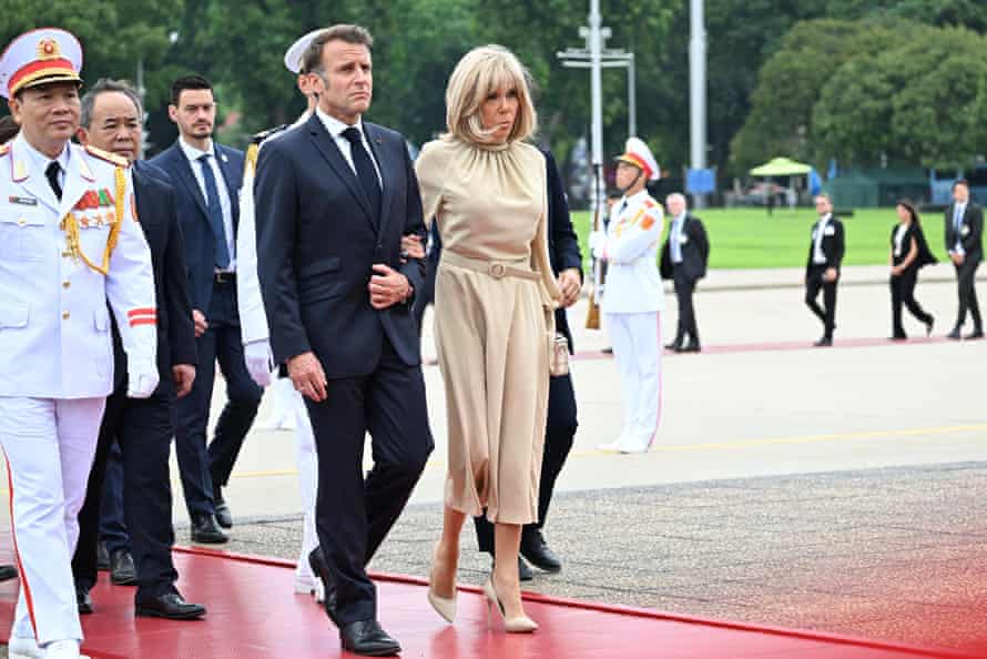 Macron and wife