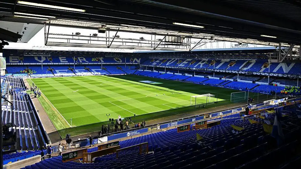 Everton Women will move to Goodison Park, making it the largest dedicated women's football stadium in England after plans to demolish it were scrapped.