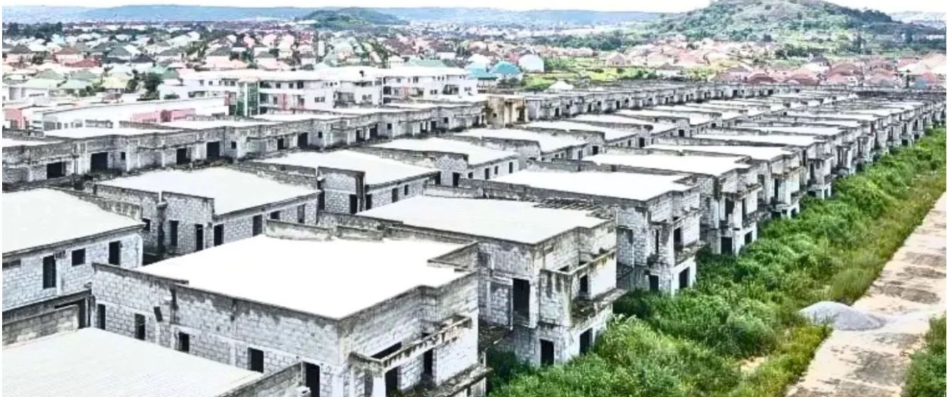 Emefiele's forfeited duplexes