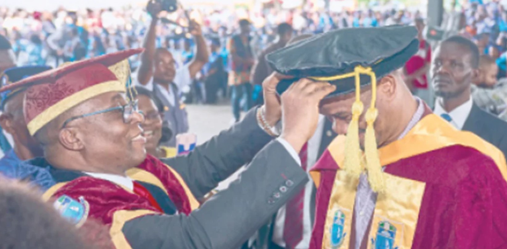 Who should use the title Dr? This sparks debate. How can we tell honorary doctorate holders from those with academic qualifications by their titles?