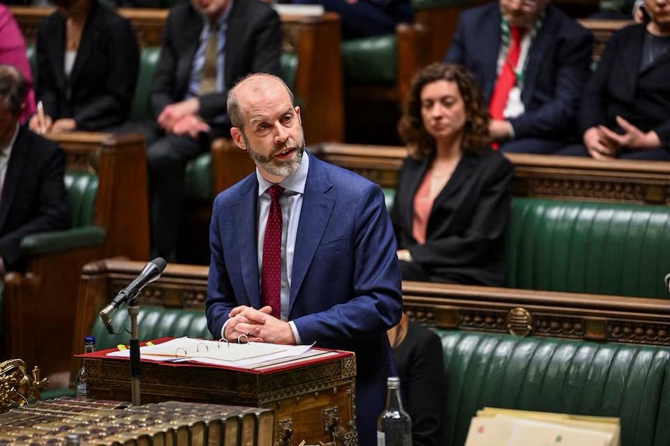 UK minister speaks on plan to sell out British workers in India Trade deal