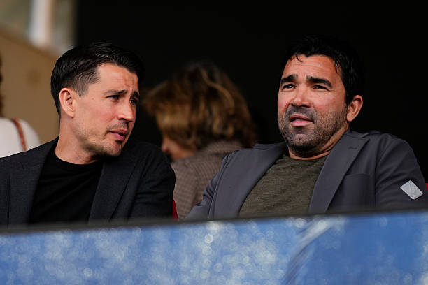 Barcelona's Deco confirms interest in Rashford and Diaz but says renewing stars like Pedri, Gavi, and Yamal is the club's top priority this summer.