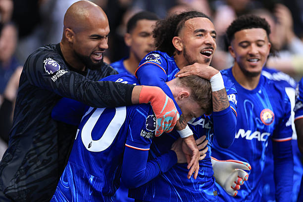 Palmer ends goal drought in style, inspires 3-1 win over Liverpool as Chelsea boost Champions League hopes ahead of key clash with Newcastle.