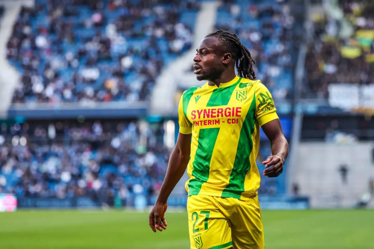 Moses Simon completes medical ahead of €7m move from Nantes to Paris FC, becoming the club’s first summer signing after rejecting interest from Everton.