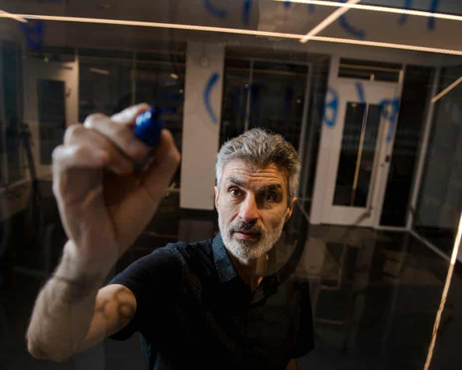 Yoshua Bengio