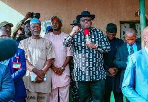 Caleb Mutfwang during his visit to displaced residents in Mushere and Tangor communities of Bokkos Local Government Area, following a spate of deadly terrorist attacks in the area.