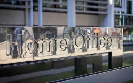 Home Office to handcuff migrant children during deportations Govt removes appeal rights for failed asylum applicants in UK