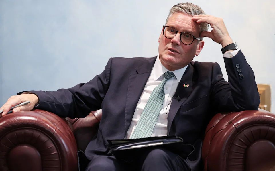 Starmer orders Abramovich to release £2.5bn Chelsea sale funds to Ukraine