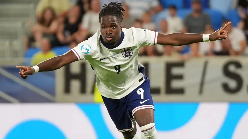 England U21 edge Germany 3-2 in extra time to win Euro 2025. Rowe nets 92nd-minute winner as Young Lions retain title in thrilling Bratislava final.