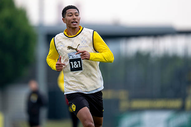 Jobe Bellingham joins Dortmund for £31m, following brother Jude's path but aiming to build his own legacy. "I'm not following in anyone's footsteps," he says.