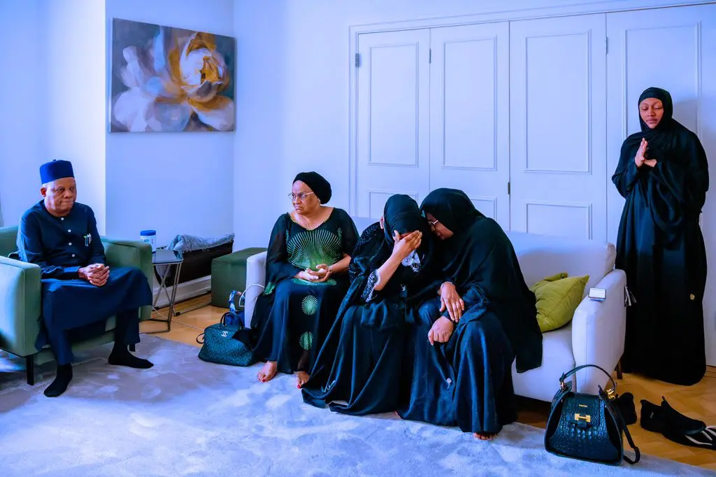 VP Shettima visits grieving Aisha Buhari and family in London following Buhari’s death.