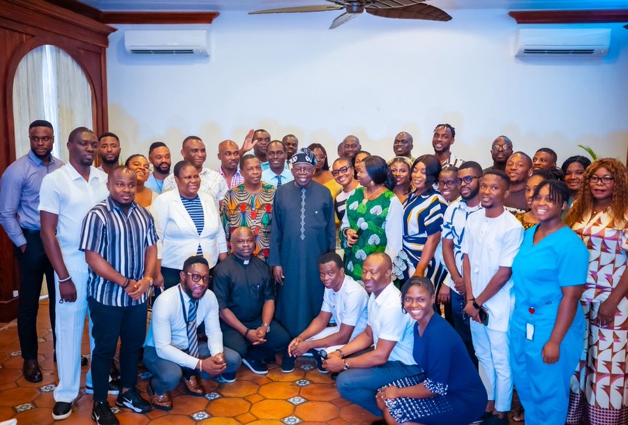 President Bola Tinubu with Nigerians in Saint Lucia