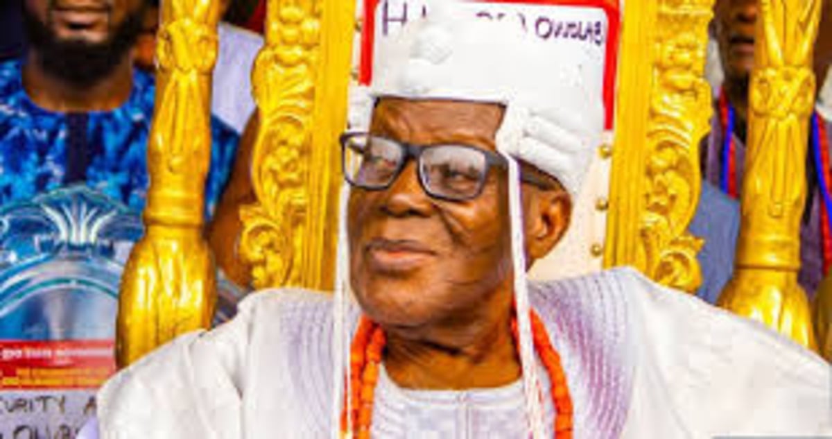 Emir of Ilorin expresses condolences on the death of Olubadan of Ibadan, Oba Owolabi Olakulehin, praising his peaceful reign and cultural contributions.