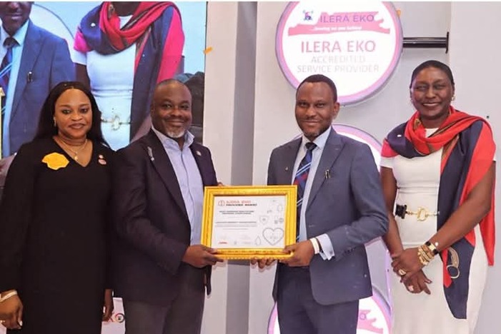 Representatives of LASUTH receiving honorary award of recognition from ILERA EKO
