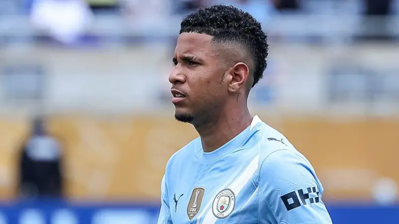 Spurs in talks with Man City for Brazil winger Savinho, 21, as Thomas Frank seeks Son replacement; City want £50m+ despite not seeking sale.