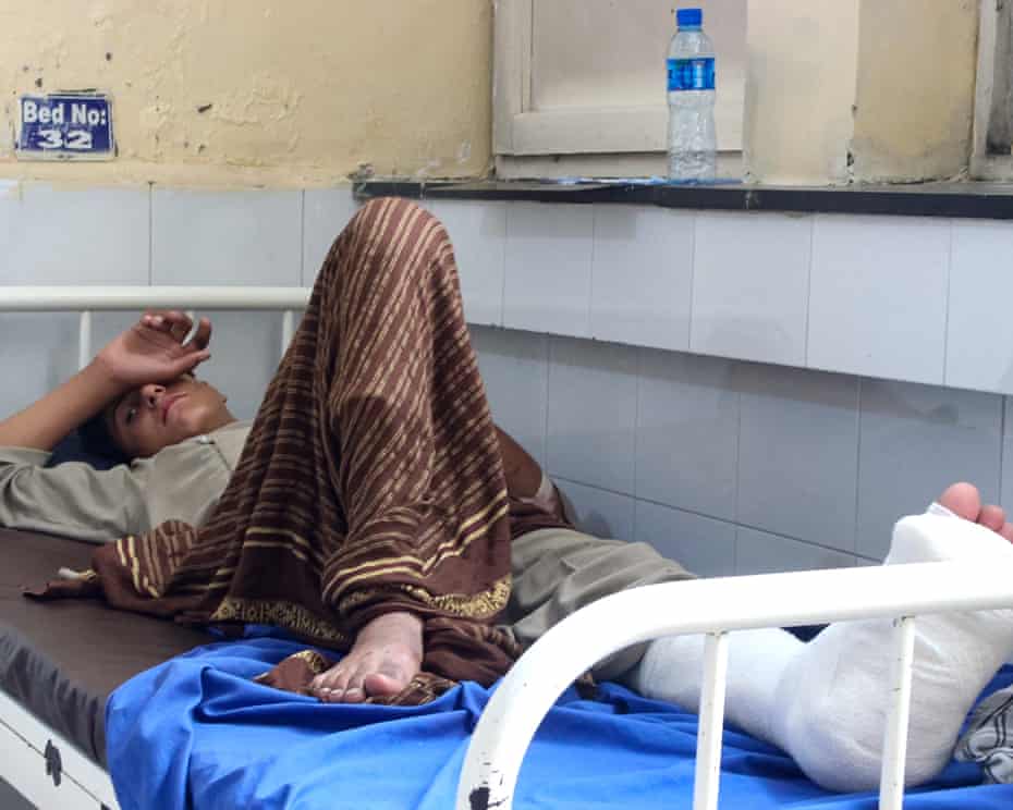 At least 250 dead after earthquake strikes eastern Afghanistan