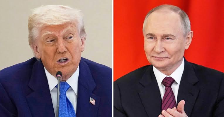 US President Donald Trump and Russia's President - Vladimir Putin