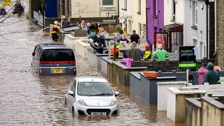 Random Picture of a flooded area in UK