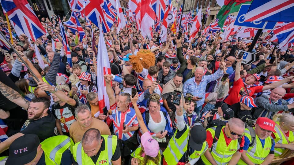 London Protesters join Tommy Robinson as police brace for tensions