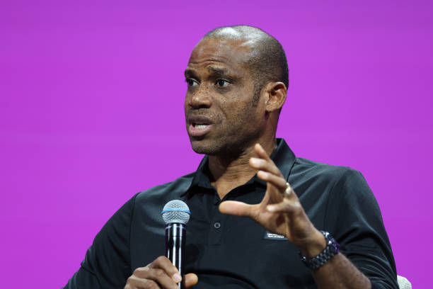 Oliseh warns FIFA will dock South Africa 3 points for fielding suspended Mokoena vs Lesotho, a ruling that could reshape their 2026 World Cup qualifying group.