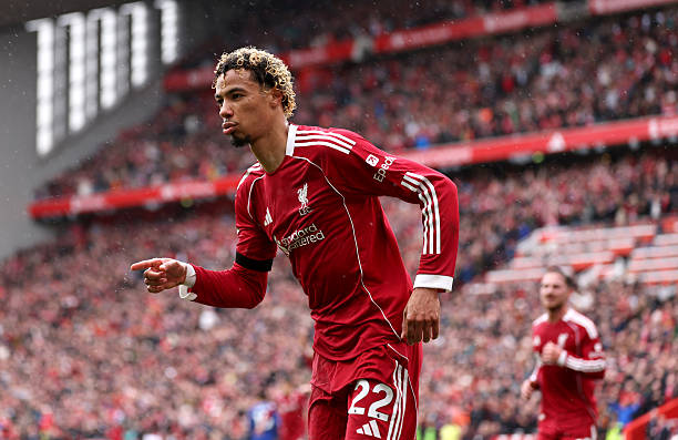 Ekitike shines in Liverpool’s derby win, scoring again to deepen Slot’s striker dilemma as Isak waits; fans already hail him as Anfield’s new hero.