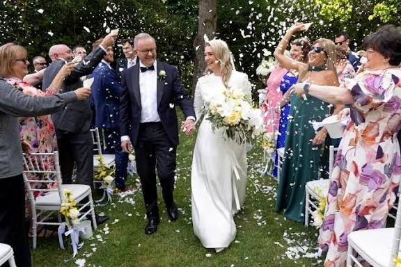 Australian PM ties knot with partner