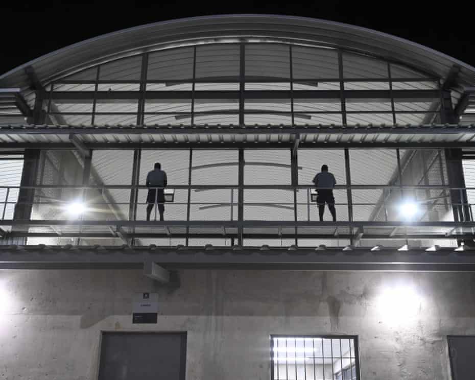 El Salvador sentences hundreds of MS-13 members