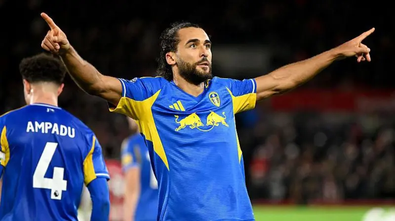 Dominic Calvert-Lewin scored for the fourth straight game as Leeds drew 1-1 at Brentford, cancelling out Jordan Henderson’s first Premier League goal since 2021.