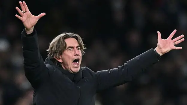 Frank struggles to win hearts at frustrated Tottenham