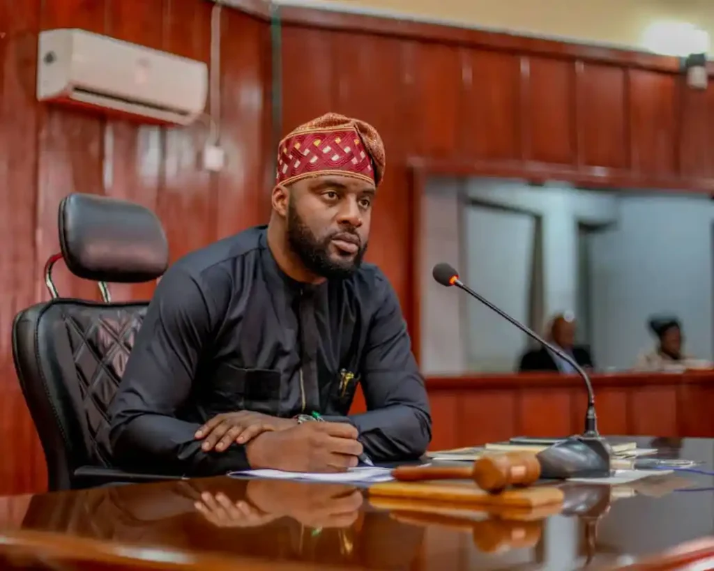 Oyo 2027 Elections: Assembly endorses Ogundoyin as next Governor PDP leaders and stakeholders in Igboora endorsing Adebo Ogundoyin for Oyo State governorship election in 2027.